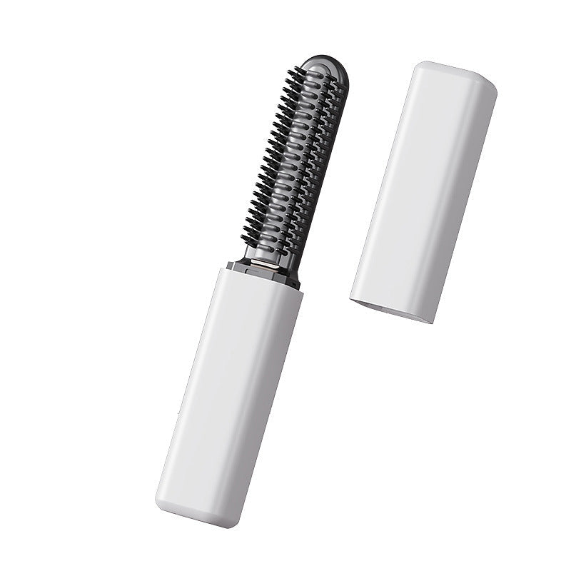 đââïž 50 % RABATT NU! đ„ BĂ€rbar kam för att skapa en âbangâ-frisyr â sladdlös uppvĂ€rmd stylingkam, mild vĂ€rme & kompakt design â perfekt för snabba touch-ups pĂ„ sprĂ„ng âš