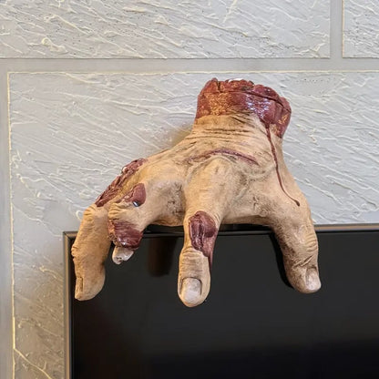 🖐️ 50% OFF NOW! ✨ Realistic Scary Hand Props - Flexible & Creepy for Halloween/Cosplay, Perfect for Decoration or Pranks 🎃📦