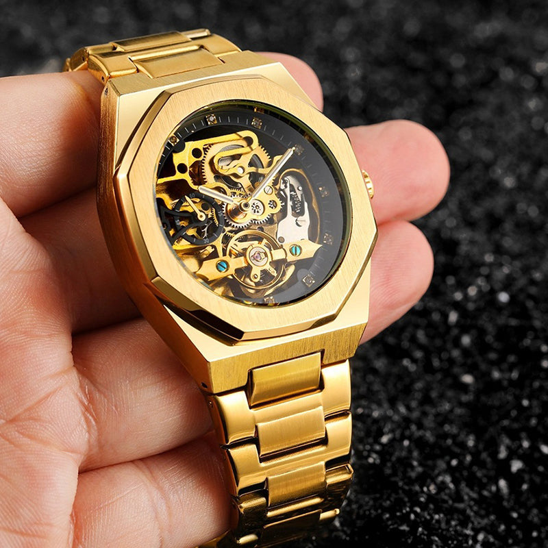 ⌚ LYXIG SKELETTUR - MÄSTARVERK I MECHANISK DESIGN  💎 Exklusiv visarfunktion - se klockans inre magi ⚙️ Automatisk rörelse - ingen batteribyte behövs ✅ 50 meters vattentålighet 💦 ✅ Safirglas för repfri klarhet 💎