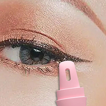 🌸 SISTE DAGS TILBUD - 50 % RABATT 🌸 Multifunksjonelle silikon eyeliner-sjablonger med vingetips 