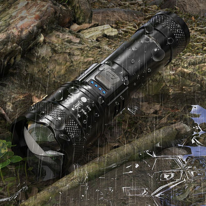 📢📢Zoombara ficklampa med 7500 lumen 🔦🏔️ Vattentät IPX7, laddningsbar via USB-C och med powerbank-funktion☀️