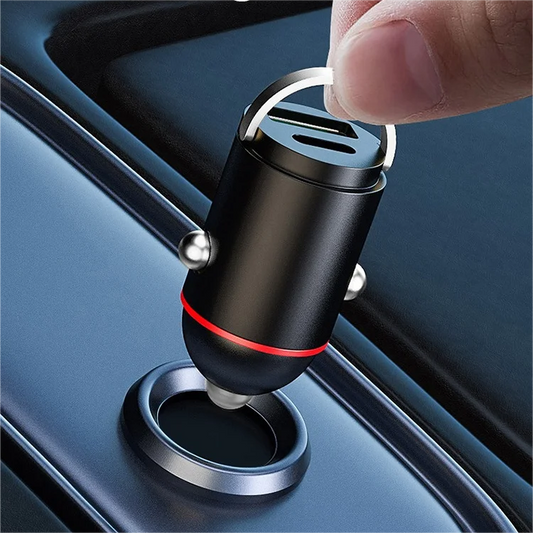 🚗 50 % RABATT NÅ! ✨ 2-porters kompakt hurtiglader for bilen – 24 W USB-C og USB-A med overopphetingsbeskyttelse for effektiv lading mens du er på reise 🔌📱