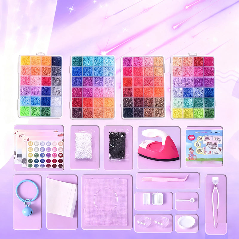 💝Komplett sett med 96 fargede smeltbare perler✨ – Det ultimate settet med strykejern, perleplater og mønstre for uendelige DIY-prosjekter!🌟