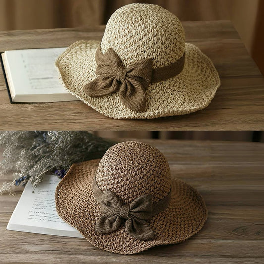Fransk stil med rosett 👒 — Andningsbar vävd design, bred vågig brätte, solskydd och ansiktsminskande effekt. Justerbar passform (blåser inte bort!), vikbar och packbar 🌊