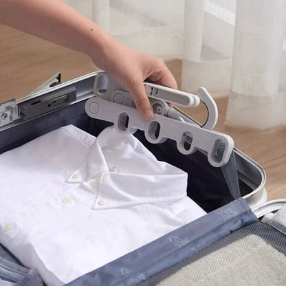 🧳 Köp 1 få 1 Gratis! 👔 Hopfällbar klädhängare – praktisk för resor, små utrymmen & smart förvaring – perfekt för hotell och hemmet 🏠